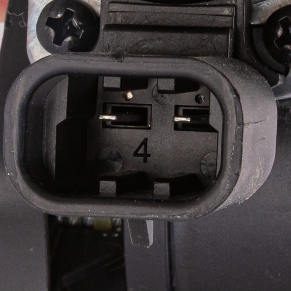 Lève vitre électrique gauche Mgo 3-4-5-6 Microcar