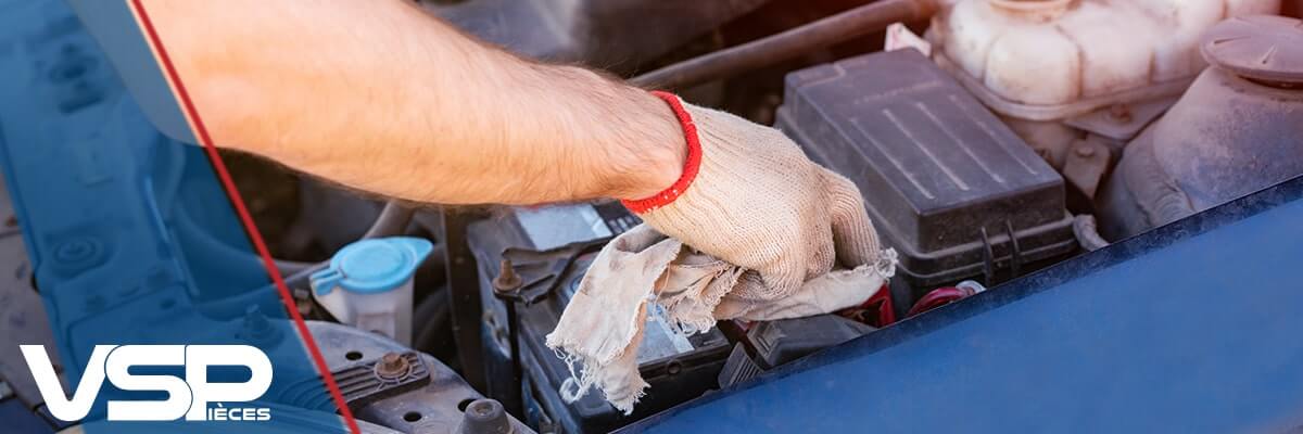 Batterie sur une voiture sans permis